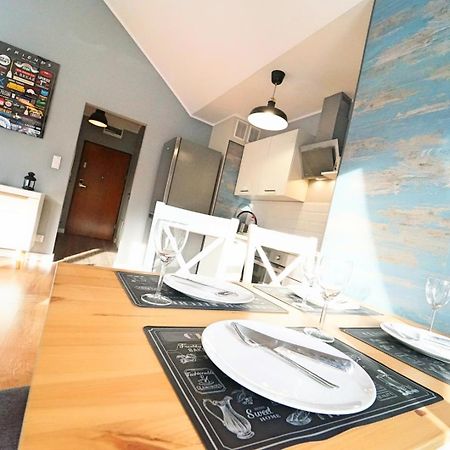 Apartamenty Everysky - Emilii Plater 18-18A คาร์ปัตซ์ ภายนอก รูปภาพ