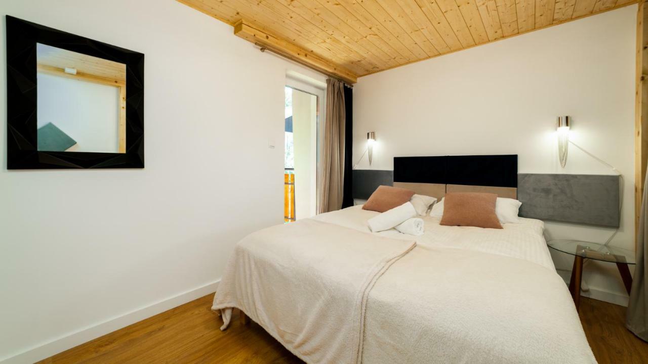 Apartamenty Everysky - Emilii Plater 18-18A คาร์ปัตซ์ ภายนอก รูปภาพ