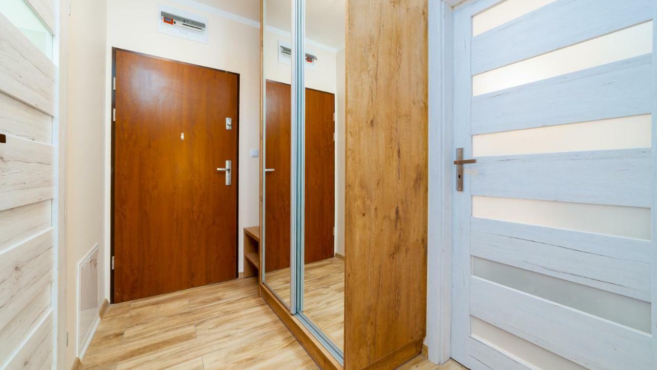 Apartamenty Everysky - Emilii Plater 18-18A คาร์ปัตซ์ ภายนอก รูปภาพ