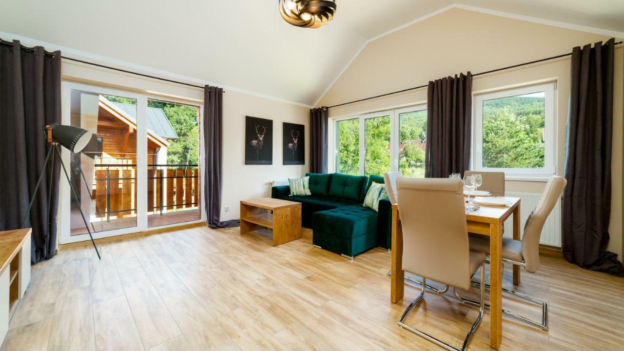 Apartamenty Everysky - Emilii Plater 18-18A คาร์ปัตซ์ ภายนอก รูปภาพ