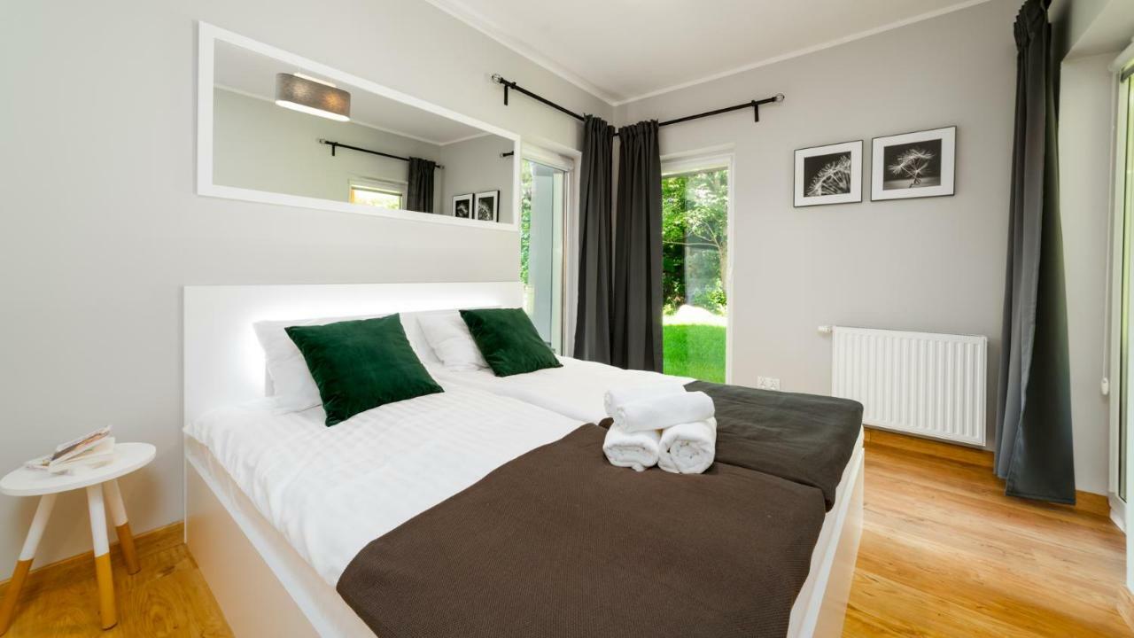 Apartamenty Everysky - Emilii Plater 18-18A คาร์ปัตซ์ ภายนอก รูปภาพ